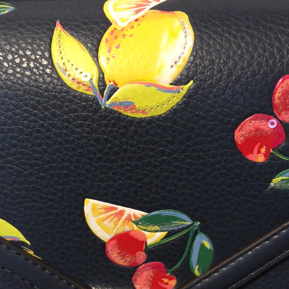 NWT-Michael Kors-Whitney-Medium Sequined Fruit🍒Print🍋Shoulder Bag-Navy-$628 - Picture 4 of 16